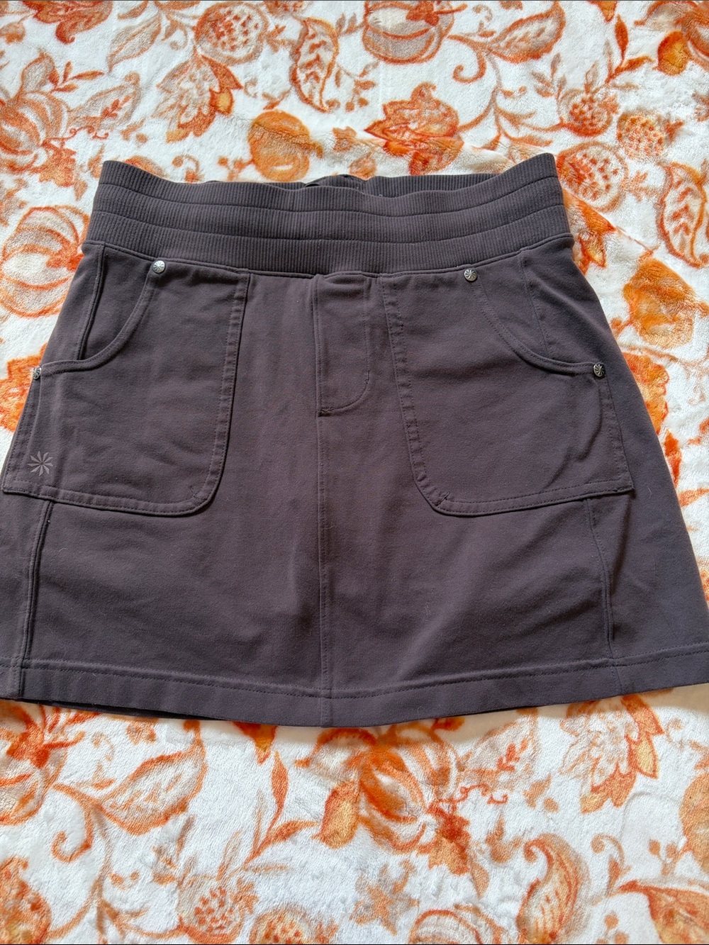 Athleta eggplant Casual Pocket Skort size XS